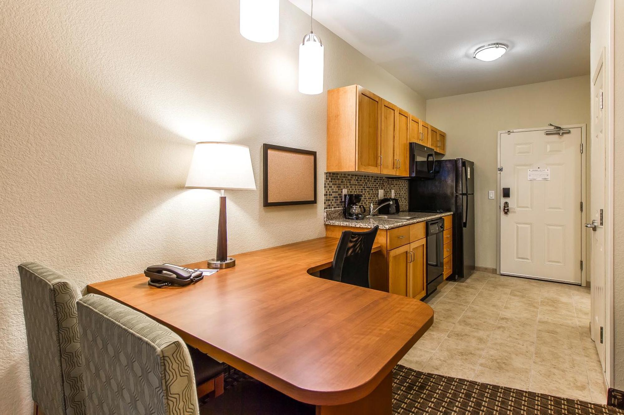 Mainstay Suites Stanley Camera foto