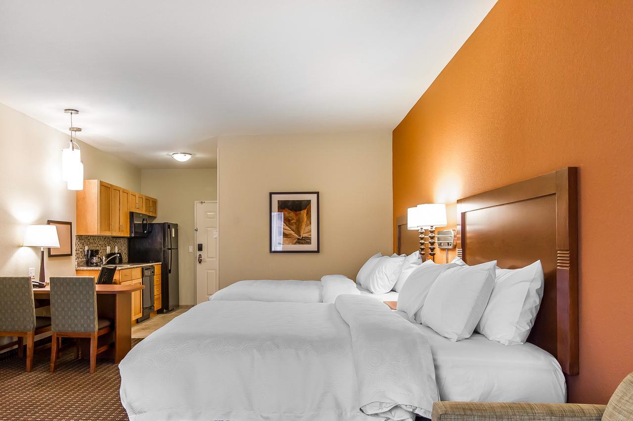Mainstay Suites Stanley Esterno foto