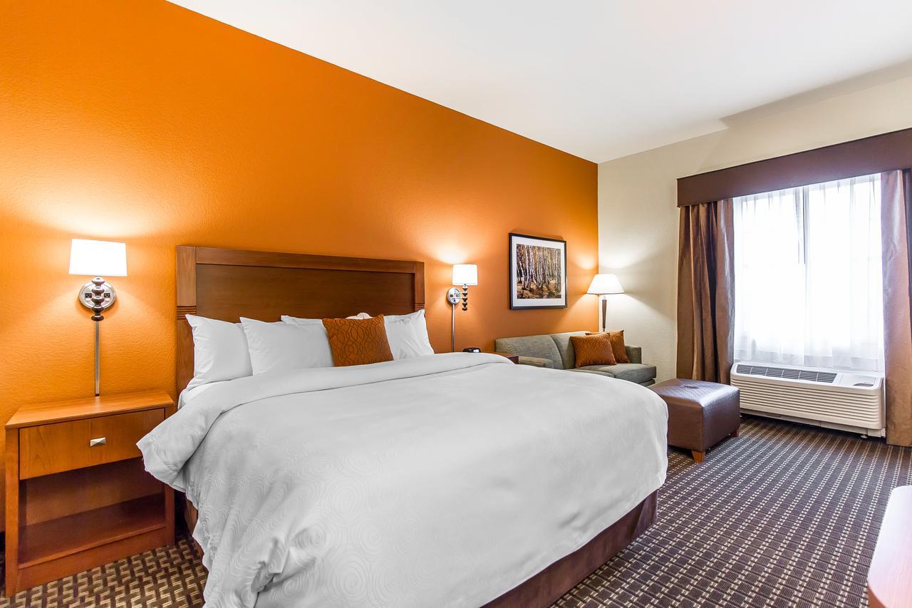 Mainstay Suites Stanley Esterno foto