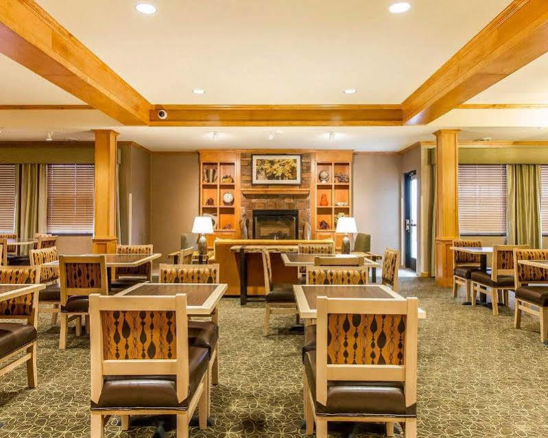 Mainstay Suites Stanley Esterno foto