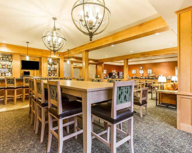Mainstay Suites Stanley Esterno foto